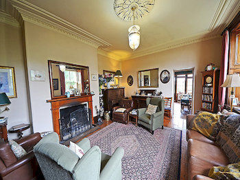 Bed & Breakfast Victoria House 4*