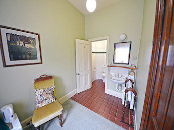 Victoria House Bed & Breakfast